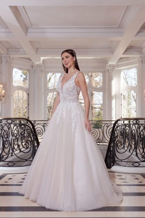 Robe de mariée NEVENKA Collection 2026