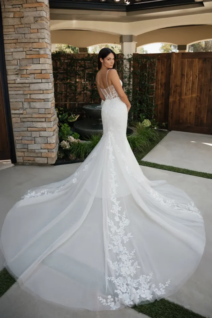 Robe RAYLENE de la collection Dreams Your Live 2026 - Image 02 (May 26, 2026)