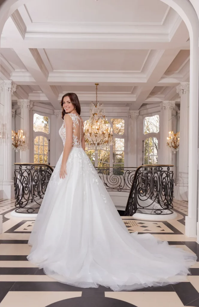 Couture Nuptiale – 2026 – Nuka - Image 02 (May 20, 2026)